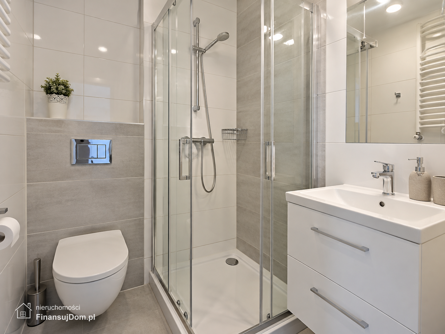Umeblowany apartament z balkonem blisko morza — zdjęcie 3 z 3
